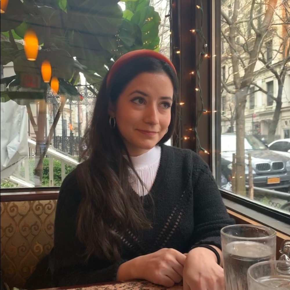 Meet your Posher, Daniella